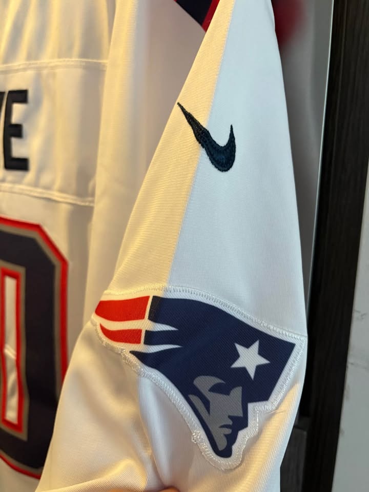 Nike Patriots Drake Maye White Jersey - New w/Tags - photo 4