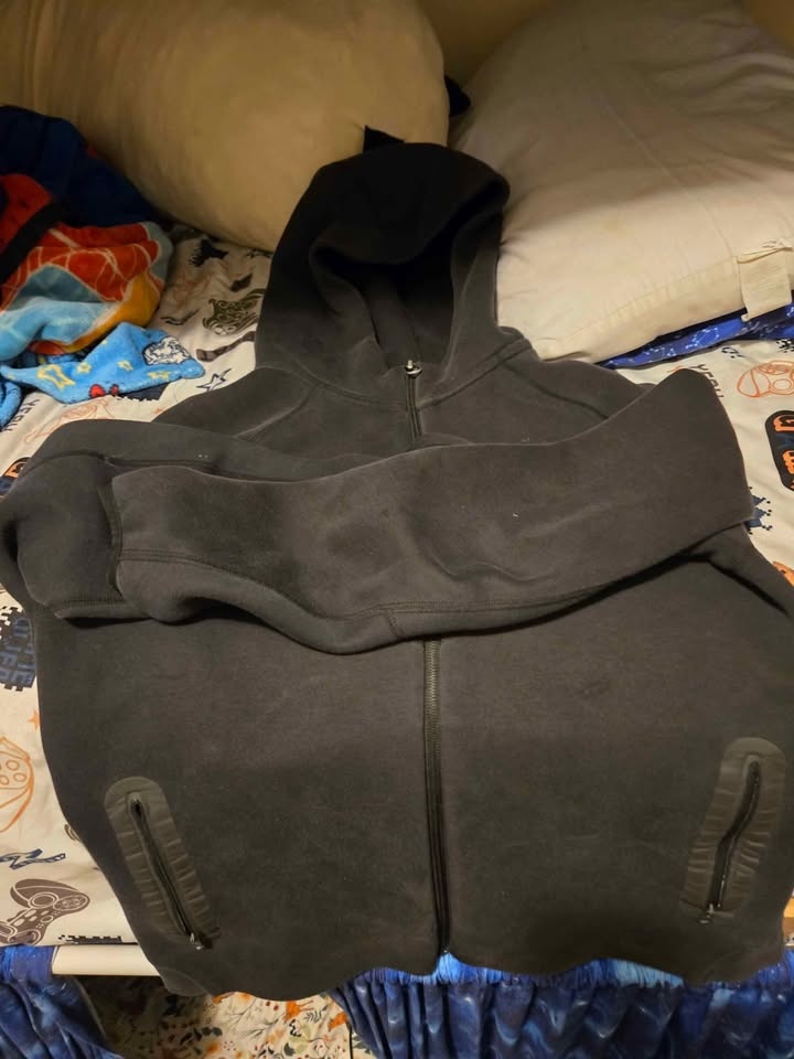 Black Nike Tech - photo 2