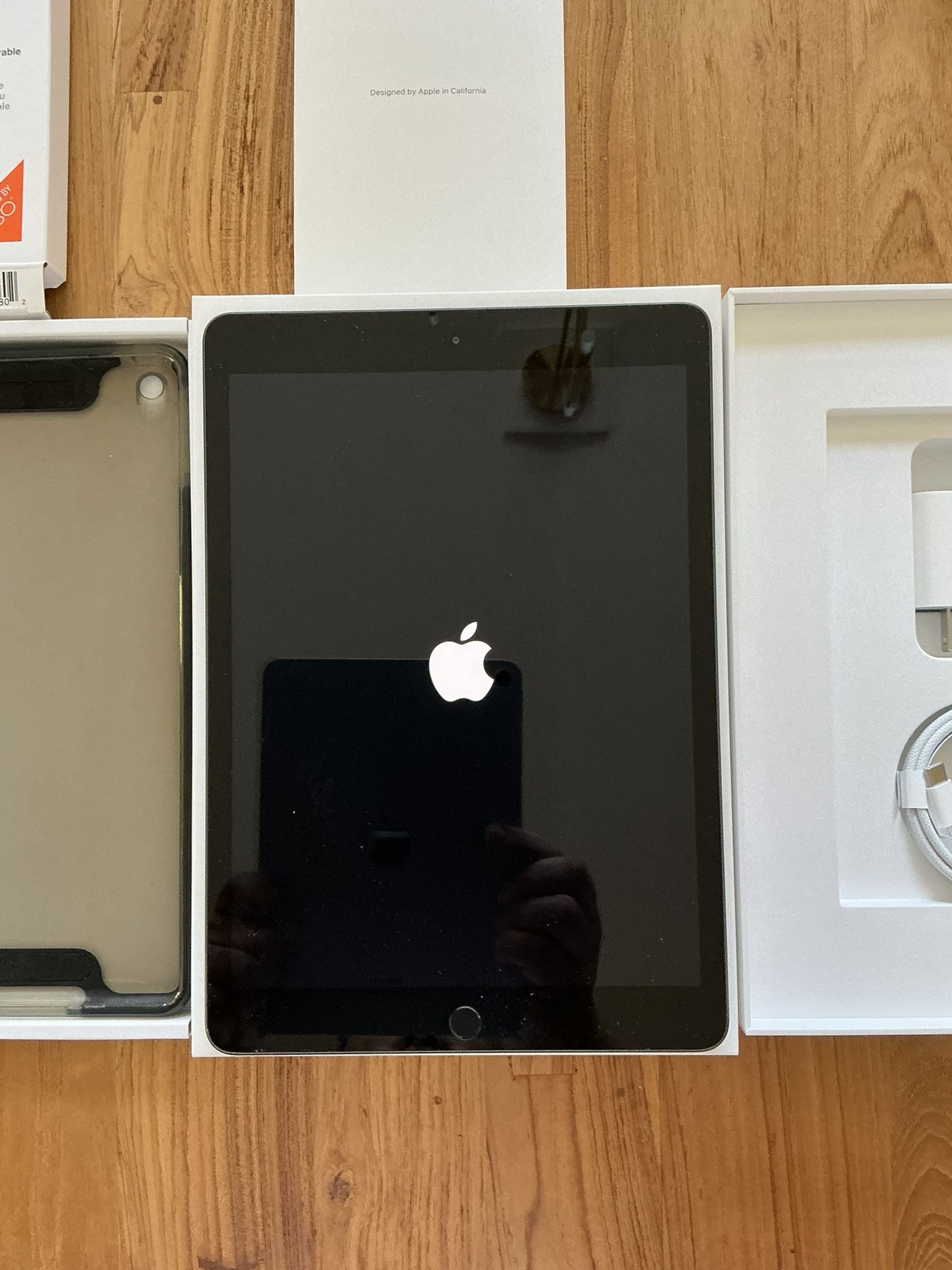 Apple iPad 8th Generation 32GB Space Gray - photo 3