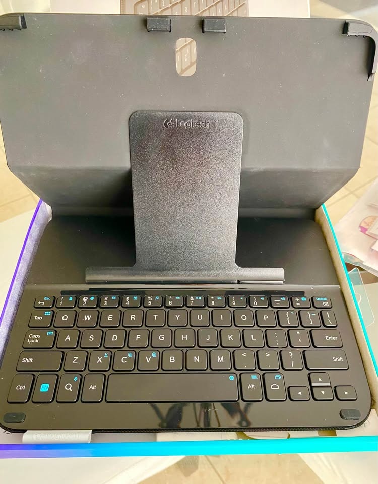 Keyboard Case for Samsung Galaxy Tab S 10.5 - photo 3