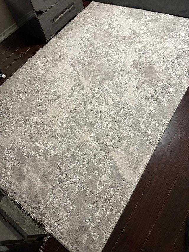 Area Rug like new