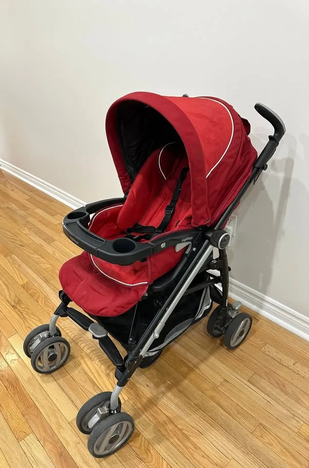 Stylish Peg-Pérego Pliko Switch Compact Stroller 🥕 image indicator(3)