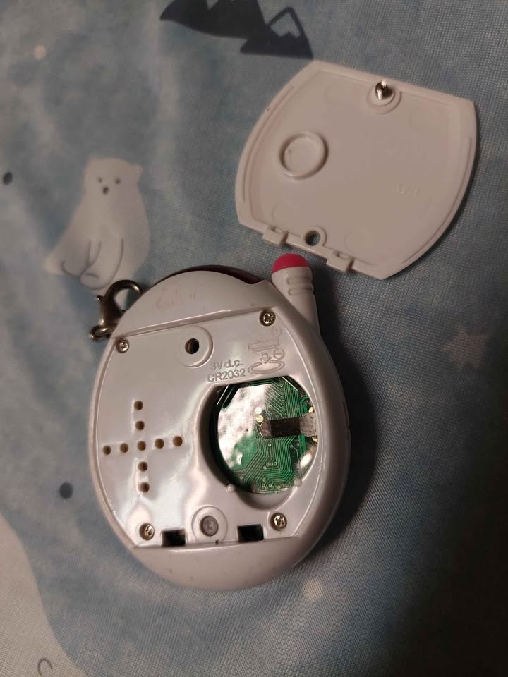 🥕 Vintage 2005 Tamagotchi Keitai "White Flower" (JP V3) - photo 3