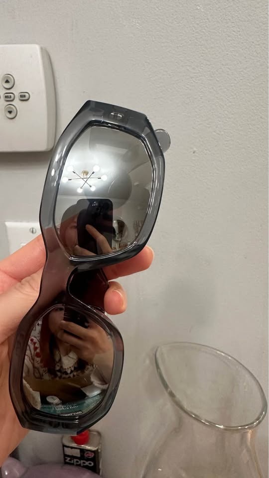 Versace Grey Sunglasses - Authentic - photo 5