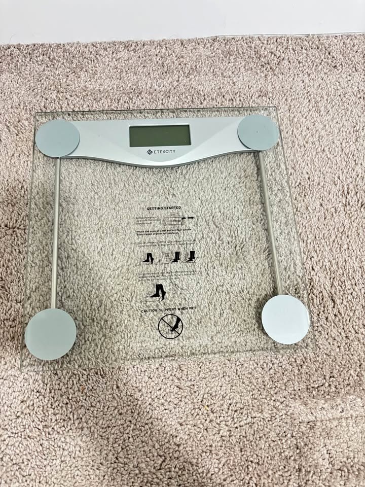 Etekcity Clear Glass Digital Bathroom Scale