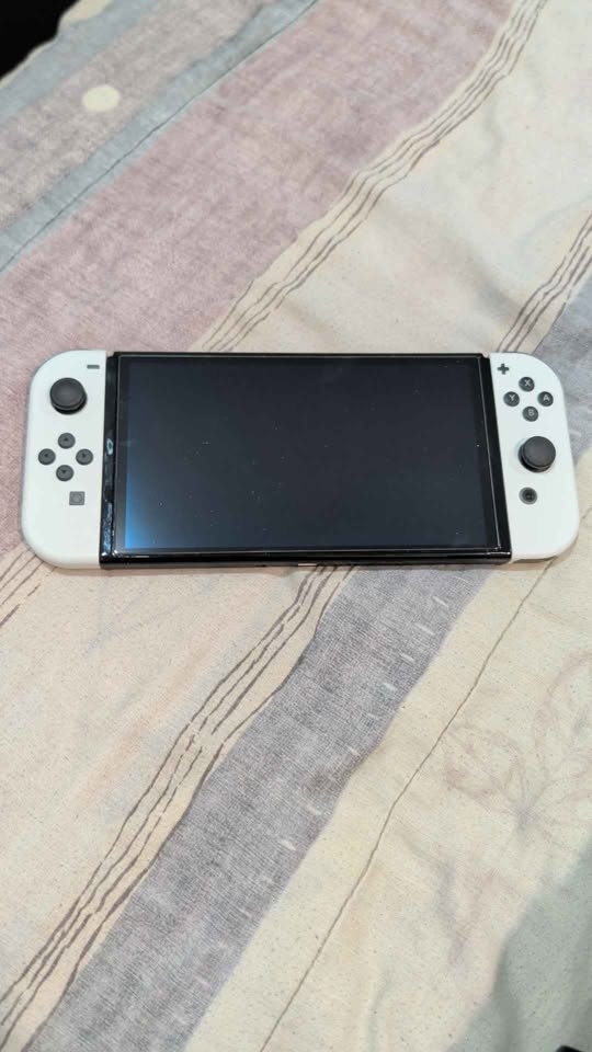Nintendo Switch OLED White w/ Minecraft & Accessories - photo 5