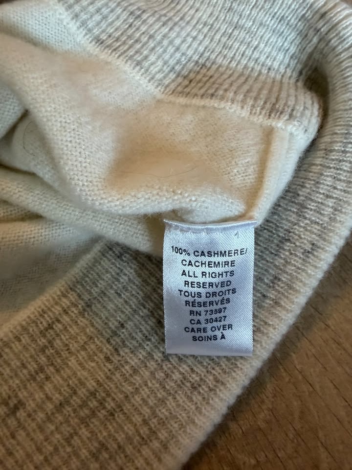Men's Raffi Vneck Cashmere Sweater - Size M - photo 3