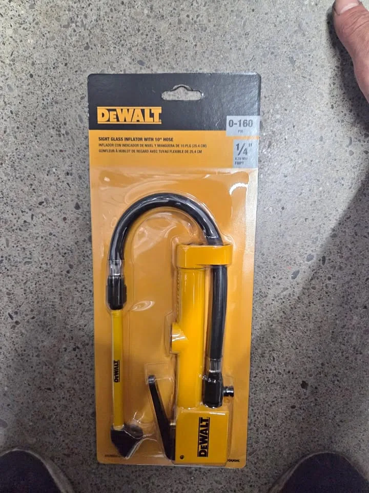 DEWALT Sight Glass Inflator with a 10" hose thumbnail