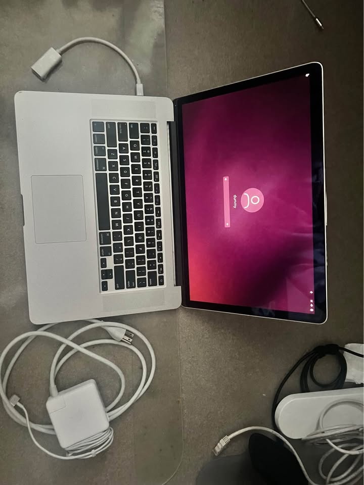 Apple MacBook Pro 15-inch Mid 2014 - photo 3
