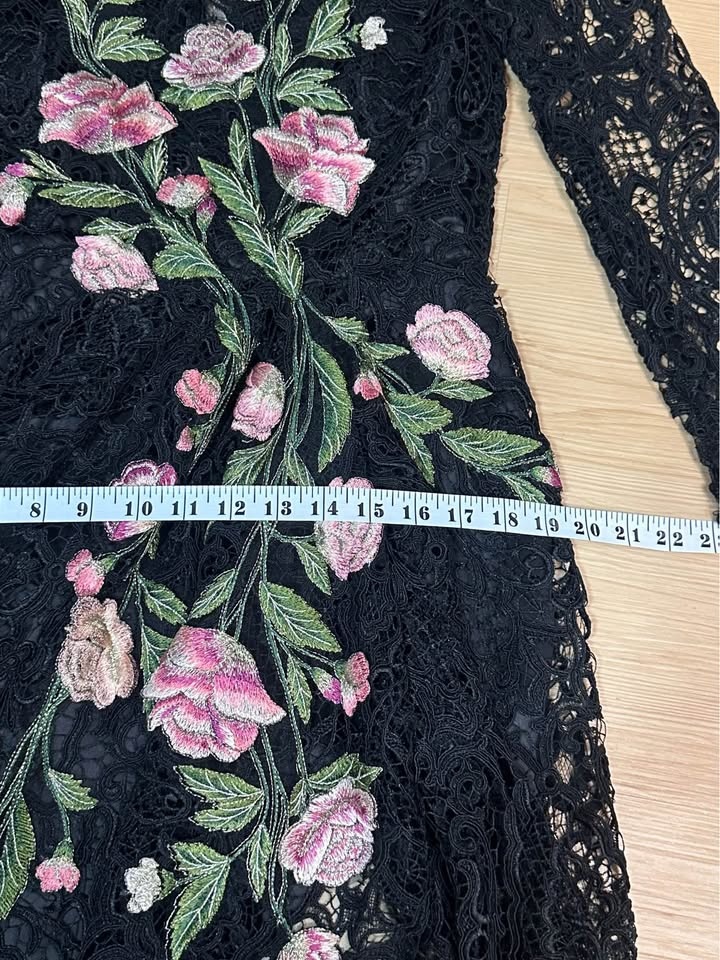 Marchesa Black Lace Floral Embroidered Long Sleeve Dress - photo 4