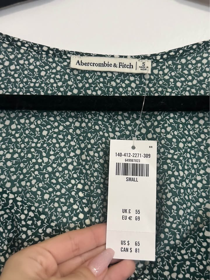NEW WITH TAG Abercrombie & Fitch Green Floral Square Neck Top Sm - photo 3