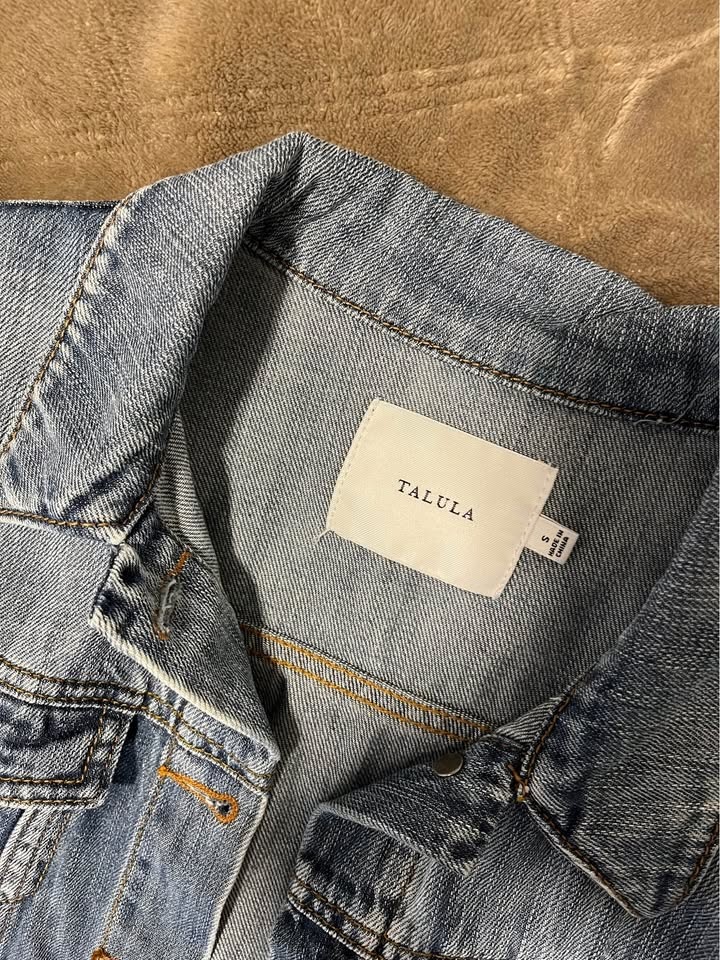 Talula Aritzia Jean Jacket - Size S - photo 4