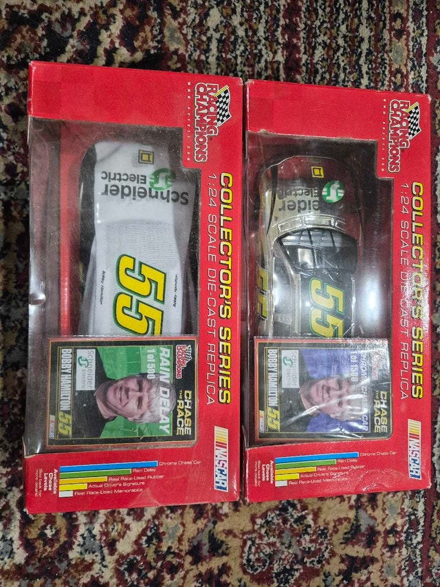 Bobby Hamilton #55 1:24 Chrome & Rain Delay Cars Rare
