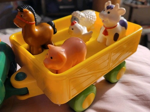 Kiddieland Farm Tractor and Trailer Animals Sounds/Moves Old McD - photo 4