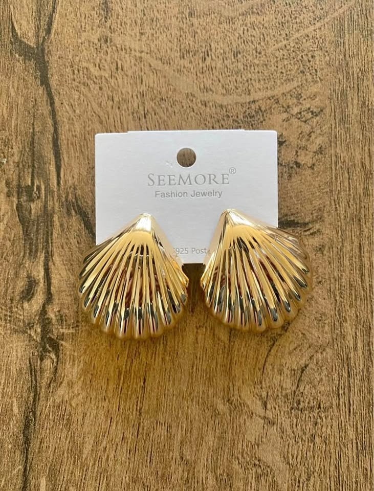 Shell Earrings- Fashion Jewelry