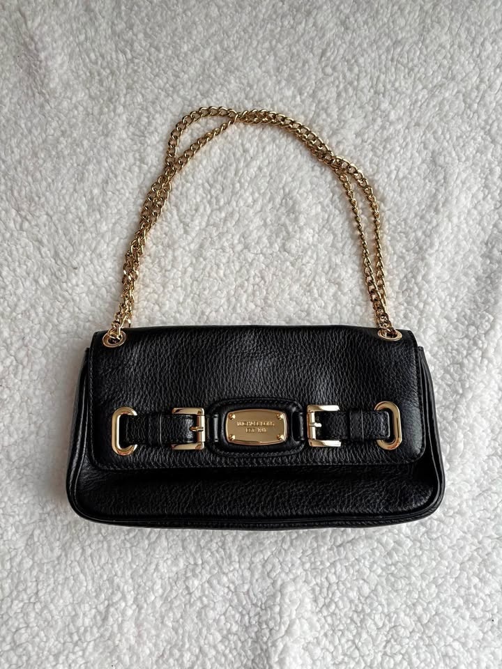 Michael Kors Hamilton Small Flap Bag Black Leather