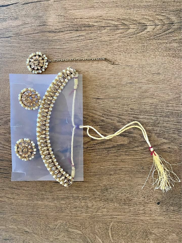 Necklace Set