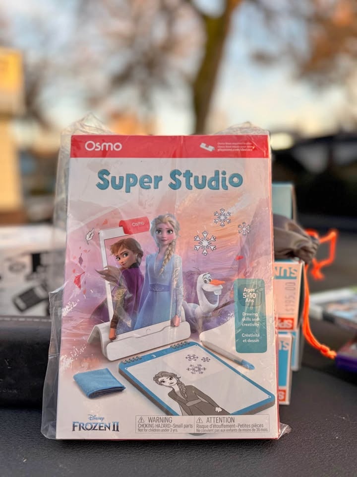 Osmo Super Studio Frozen Drawing Pad