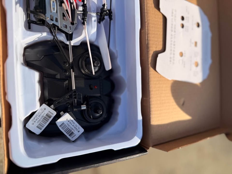 Remote Control Helicopter 8004B - photo 2