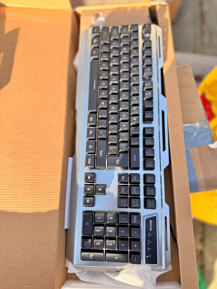 Bekizo Keyboard and Mouse Combo