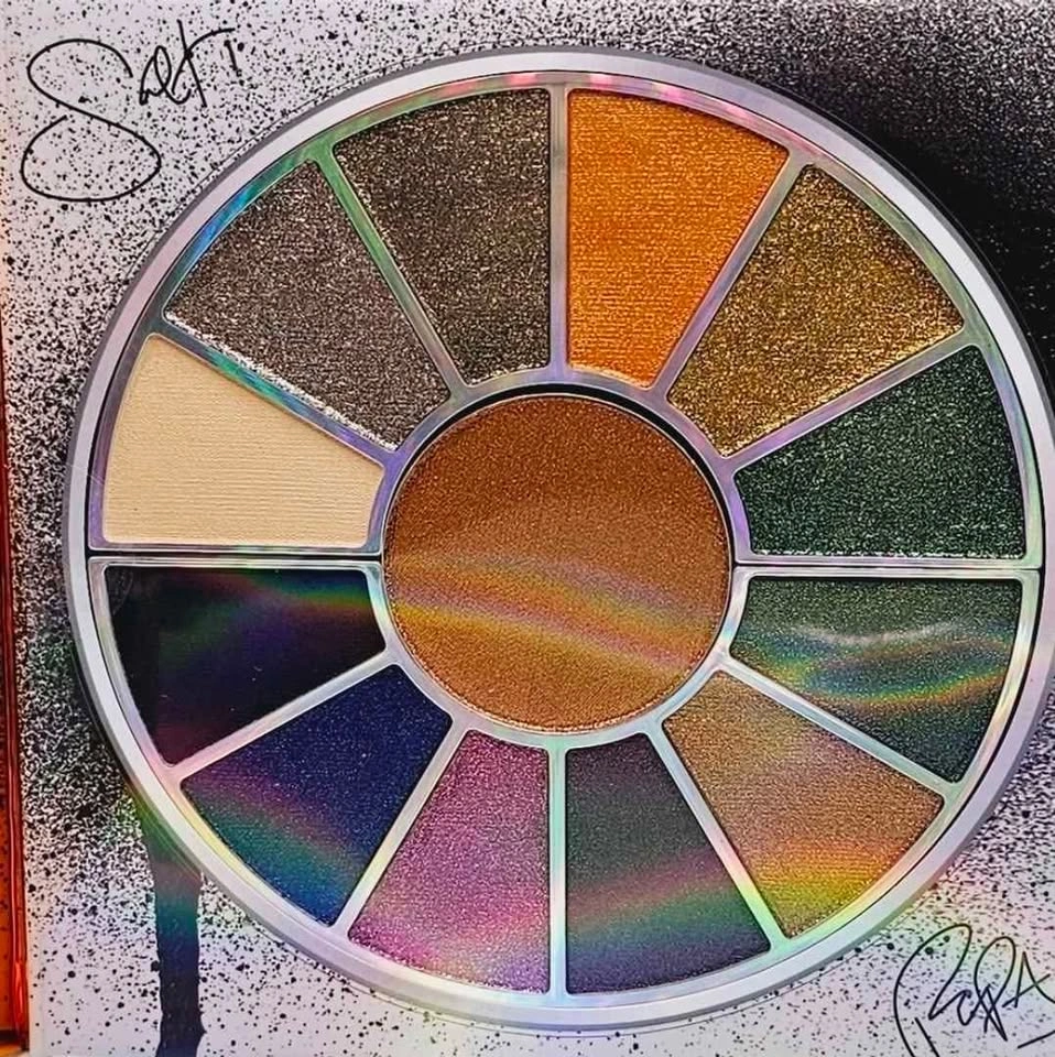 Milani x Salt-n-Pepa Eyeshadow & Highlighter Palette - photo 3