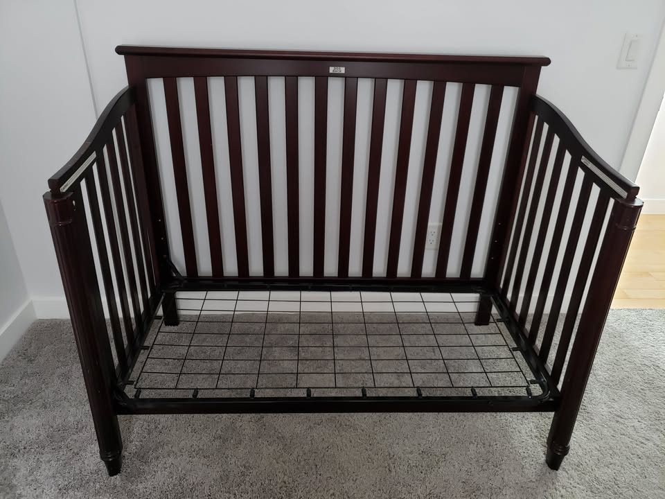 Europa Baby Geneva 4-in-1 Convertible Crib - Espresso - photo 4