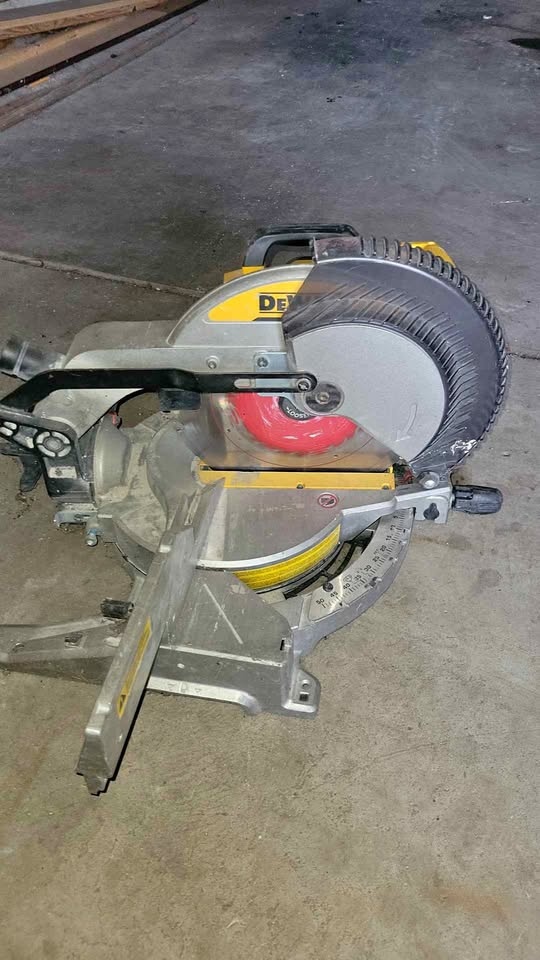 Dewalt Miter Saw
