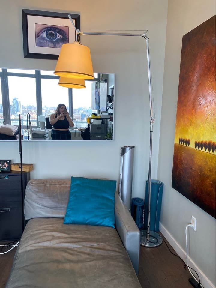 Tolomeo Mega Floor Lamp – Iconic Designer Statement Piece - photo 3
