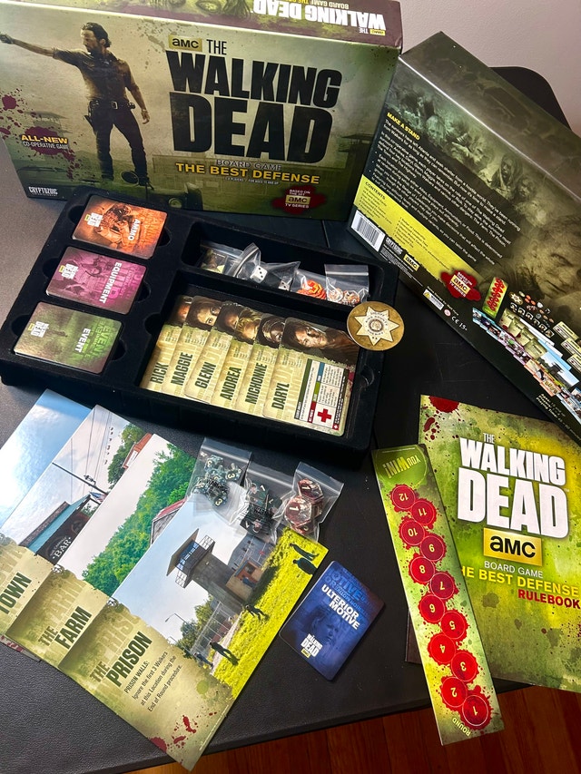 The Walking Dead Board Game The Best Defense - photo 2