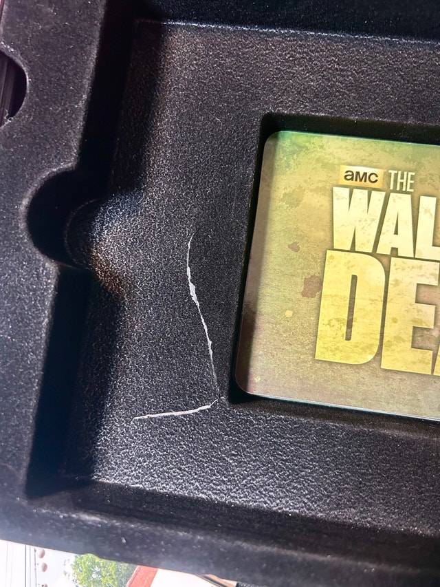 The Walking Dead Board Game The Best Defense - photo 5