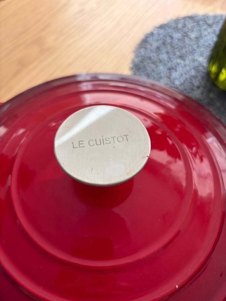 Le Cuistot Ceramic Round Dutch Oven - Red - photo 2