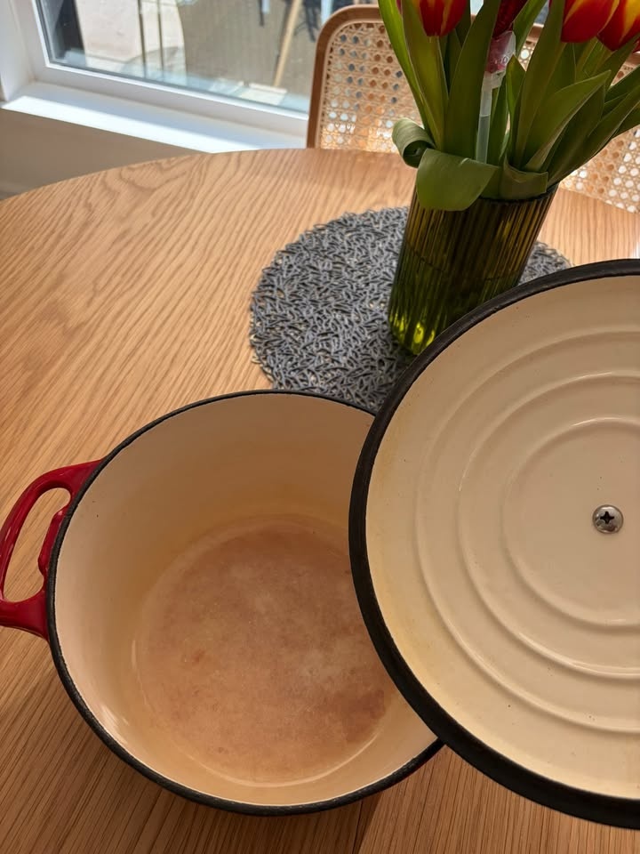 Le Cuistot Ceramic Round Dutch Oven - Red - photo 3