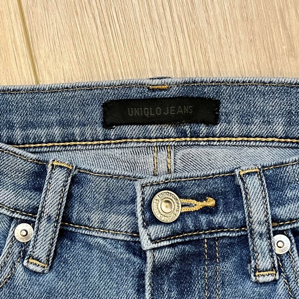 Uniqlo Blue Denim Jeans - Size 25 - photo 3
