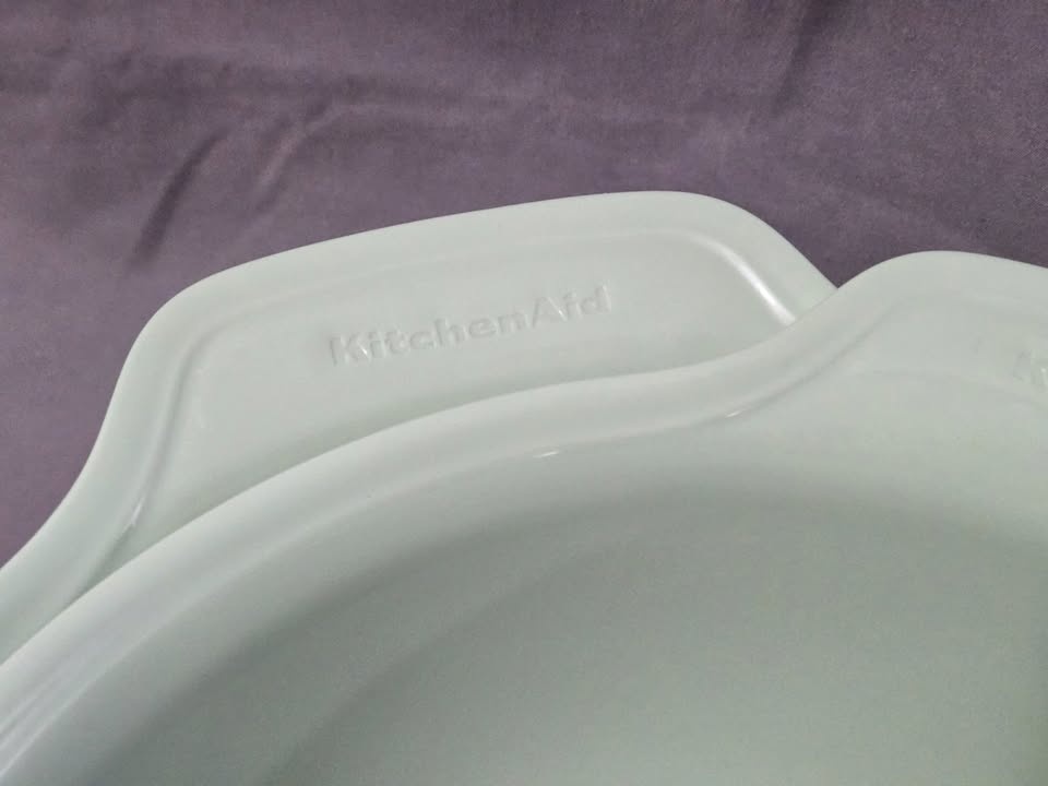 Set of 2 KitchenAid Nesting Mixing Bowls – Pistachio - photo 3