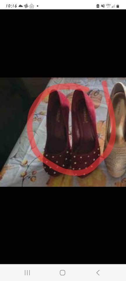 Size 9 heels - photo 2