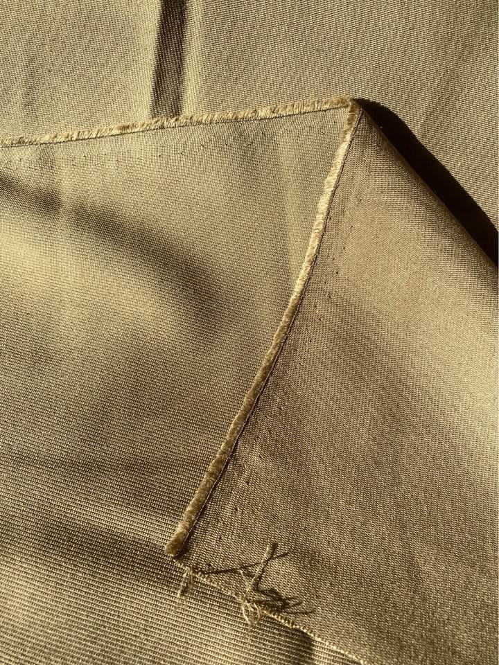 Light golden brown polyester fabric - photo 2