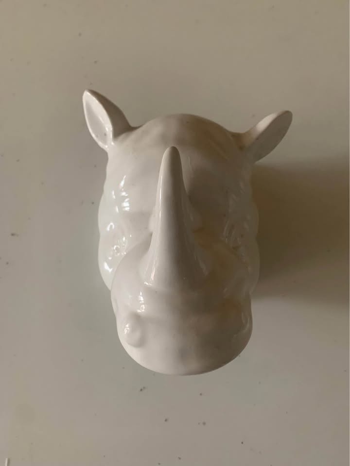 Rhinoceros vase - photo 2