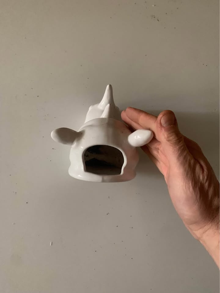 Rhinoceros vase - photo 5