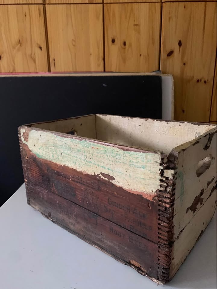 Vintage wood crate - photo 4