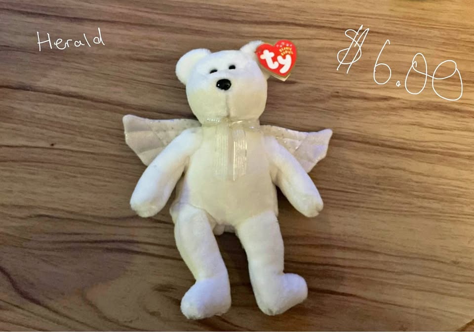 Mint Condition Beanie Baby Collection