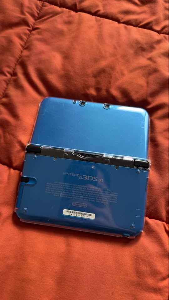 Nintendo 3DS XL + Modded - Excellent Condition - photo 2
