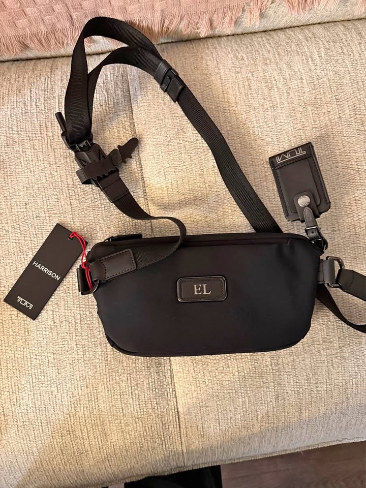 Tumi Daven Waist Pack (READ DESC)