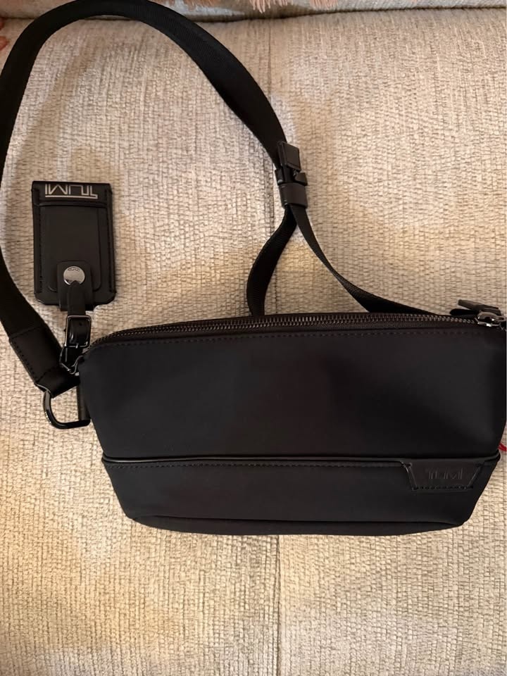 Tumi Daven Waist Pack (READ DESC) - photo 2