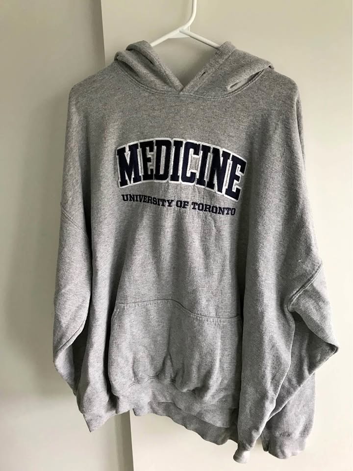 UofT Medicine Sweater Size 2XL