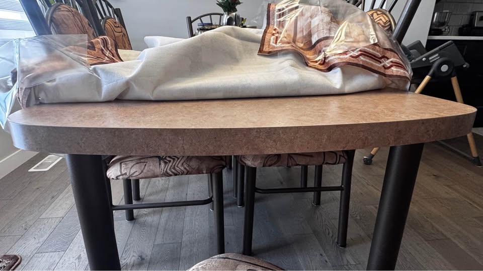 DINNING TABLE - photo 5