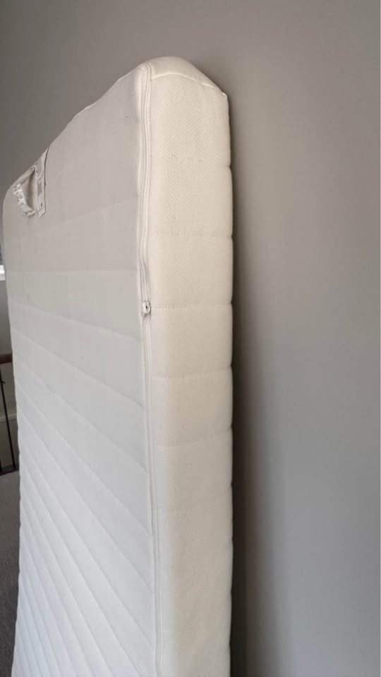 TWIN MATTRESS - photo 2