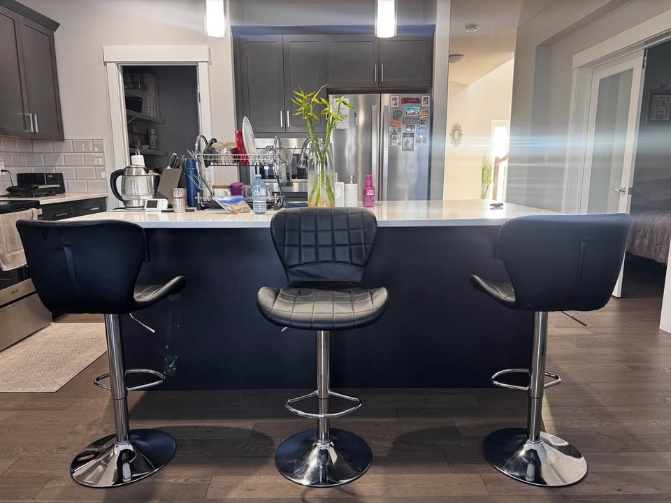 3 Island Chairs - Black Leather - photo 5