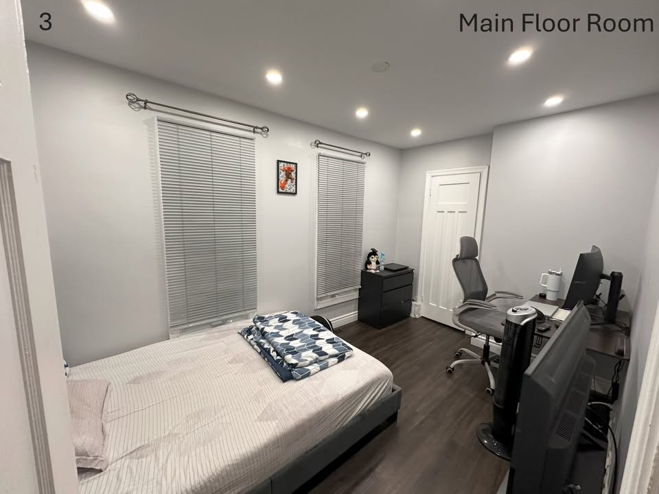 Private Room with Parking for Rent - photo 3