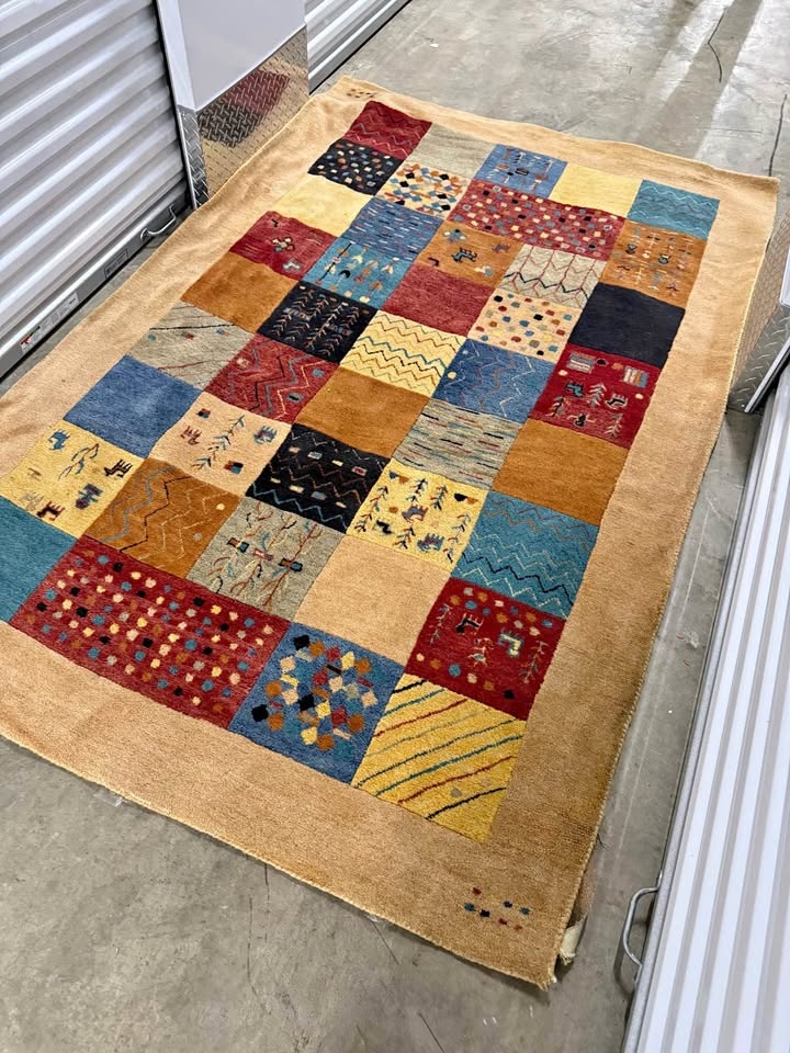 Large Rug 96"x61"