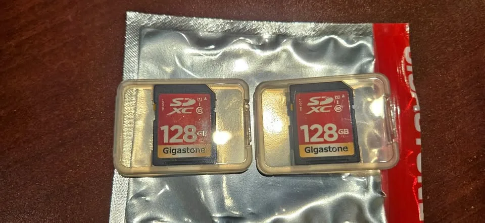128 GB SD Card , Qty 2 thumbnail